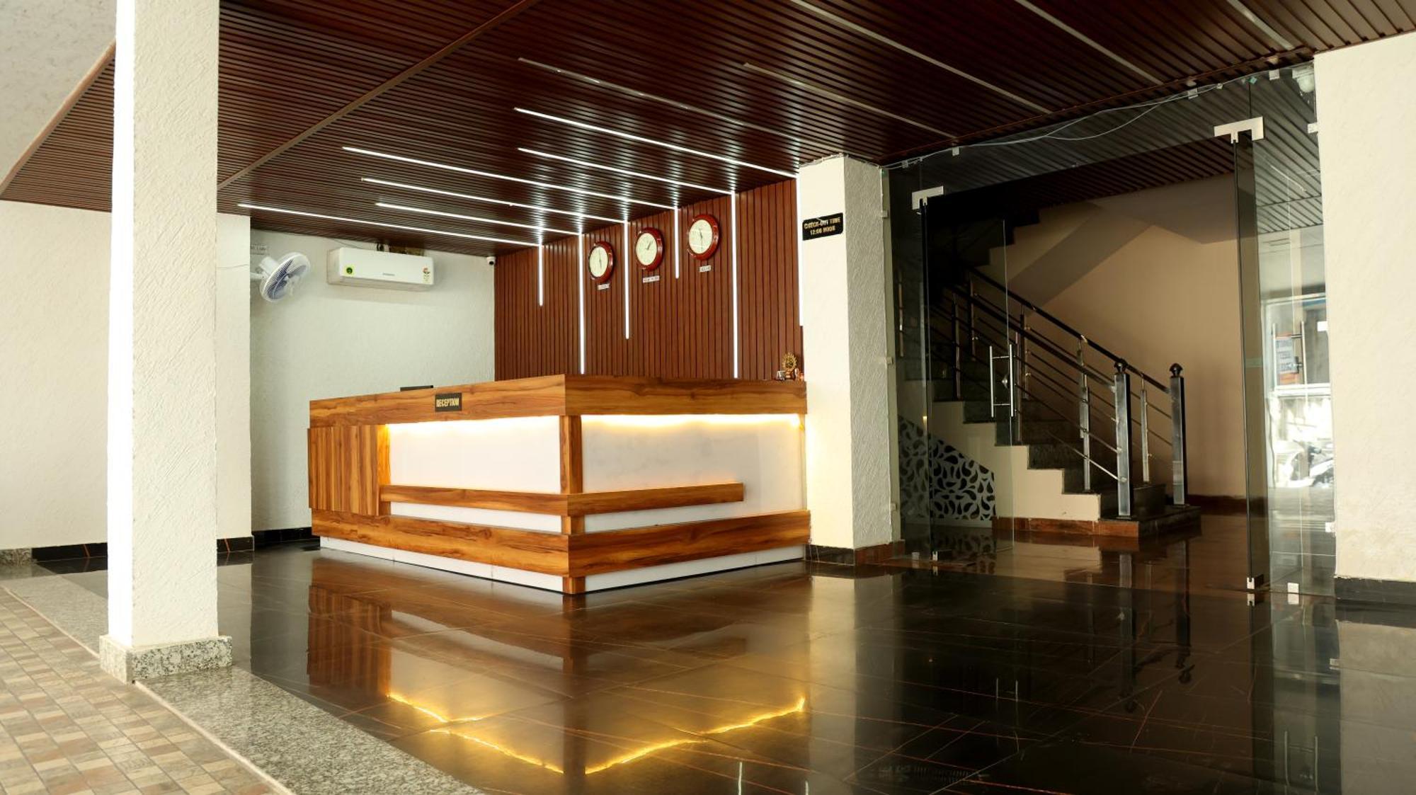 Hotel Blue Pine Haridwār Εξωτερικό φωτογραφία
