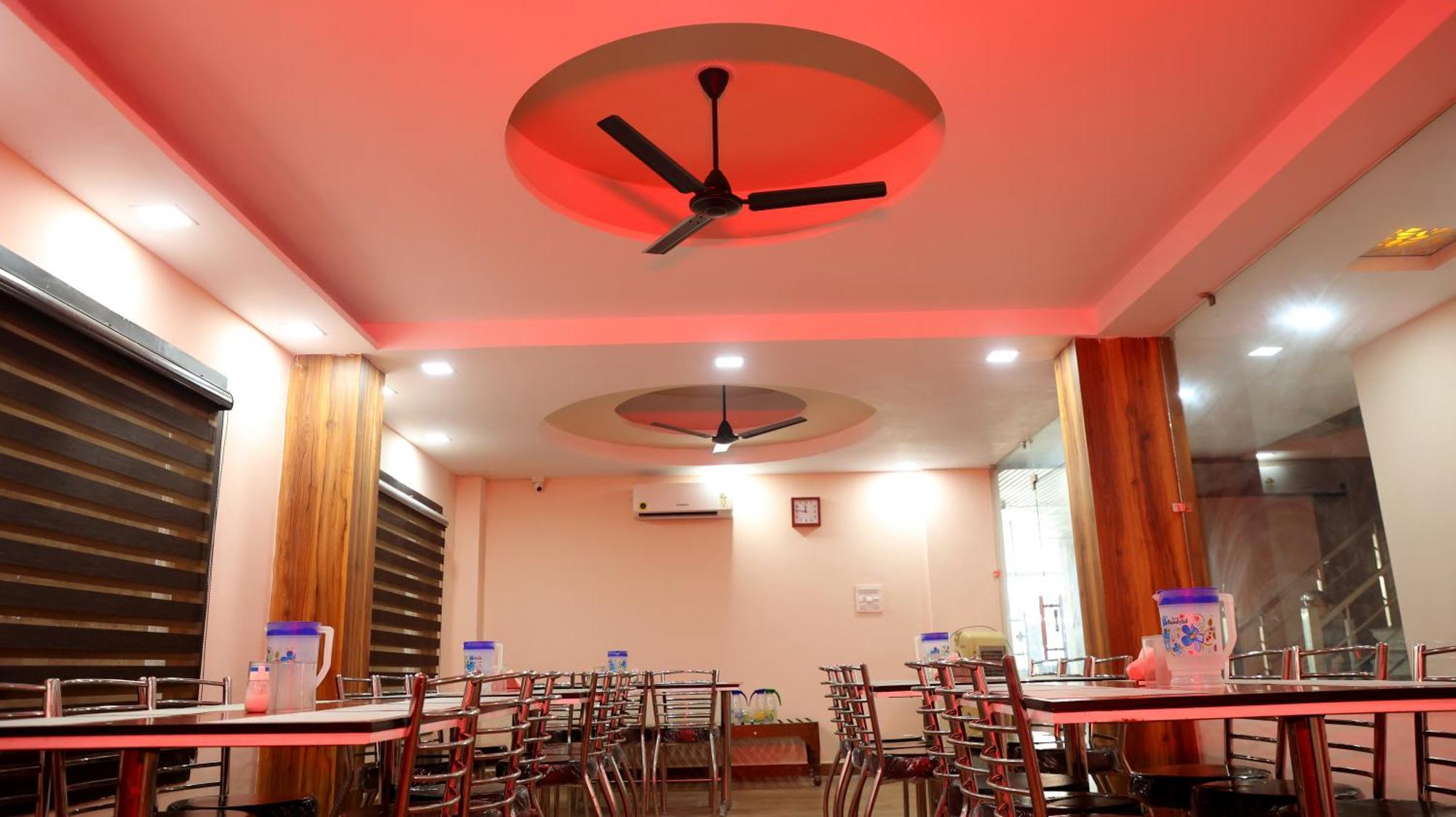 Hotel Blue Pine Haridwār Εξωτερικό φωτογραφία