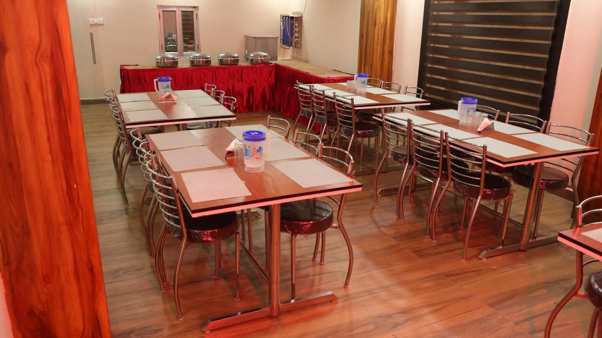 Hotel Blue Pine Haridwār Εξωτερικό φωτογραφία
